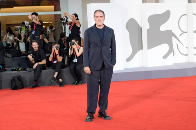 Valerio Mastandrea at the premiere of the film *La città dei vivi* at the 2023 Venice Biennale—the 83rd Venice International Film Festival—at the Palazzo del Cinema in Venice, September 4, 2026 Foto:xA.xM.xTinghinox xFuturexImagex citta_6914