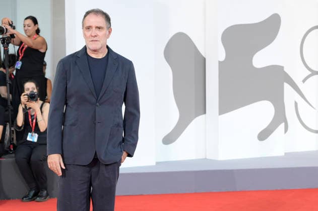 Valerio Mastandrea at the premiere of the film *La città dei vivi* at the 2023 Venice Biennale—the 83rd Venice International Film Festival—at the Palazzo del Cinema in Venice, September 4, 2026 Foto:xA.xM.xTinghinox xFuturexImagex citta_6915