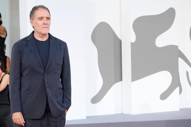 Valerio Mastandrea at the premiere of the film *La città dei vivi* at the 2023 Venice Biennale—the 83rd Venice International Film Festival—at the Palazzo del Cinema in Venice, September 4, 2026 Foto:xA.xM.xTinghinox xFuturexImagex citta_6916