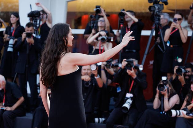 News - Mr. Nelson, Did You Kill People? Red Carpet - The 83rd Venice International Film Festival VENICE, ITALY - SEPTEMBER 04: Marion Cotillard attends the Mr. Nelson, Did You Kill People? Screening during the 83rd Venice International Film Festival at Sala Grande on September 04, 2026 in Venice, Italy. Photo: Cinzia Camela. Lido di Venezia Palazzo del Cinema Italy Copyright: xCinziaxCamelax xLiveMediax LPN_2642553