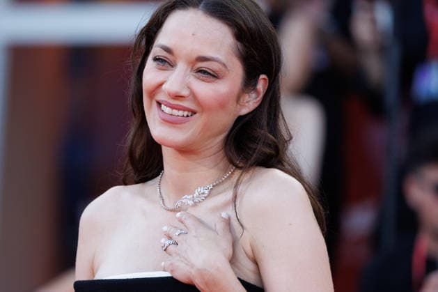 News - Mr. Nelson, Did You Kill People? Red Carpet - The 83rd Venice International Film Festival VENICE, ITALY - SEPTEMBER 04: Marion Cotillard attends the Mr. Nelson, Did You Kill People? Screening during the 83rd Venice International Film Festival at Sala Grande on September 04, 2026 in Venice, Italy. Photo: Cinzia Camela. Lido di Venezia Palazzo del Cinema Italy Copyright: xCinziaxCamelax xLiveMediax LPN_2642562