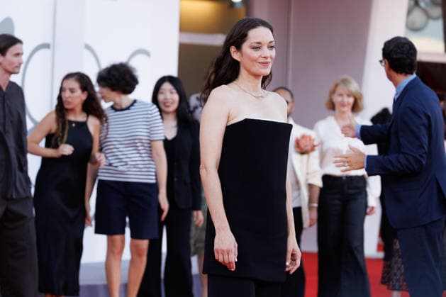 News - Mr. Nelson, Did You Kill People? Red Carpet - The 83rd Venice International Film Festival VENICE, ITALY - SEPTEMBER 04: Marion Cotillard attends the Mr. Nelson, Did You Kill People? Screening during the 83rd Venice International Film Festival at Sala Grande on September 04, 2026 in Venice, Italy. Photo: Cinzia Camela. Lido di Venezia Palazzo del Cinema Italy Copyright: xCinziaxCamelax xLiveMediax LPN_2642579