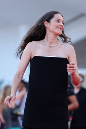 Marion Cotillard attending the screening of *Mr. Nelson, Did You Kill People?* during the 83rd Venice International Film Festival at the Sala Grande on September 4, 2026, in Venice, Italy. Lucia Sabatelli, Venice, Italy  Copyright: xLuciaxSabatellix xBestimagexLuciaxSabatellix xBestimagex