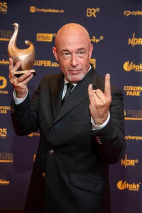 ABB GOLDEN HEN: Graf Unheilig, winner of the award, appeared on the red carpet with Henne at the 32nd Golden Hen Audience Award ceremony at the Neue Messe Leipzig on September 4, 2026, in Leipzig, Saxony, Germany