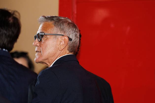 IPA88134984 - VENICE, ITALY - SEPTEMBER 4: George Clooney attends the screening of Furies during the 83rd Venice International Film Festival at Sala Giardino on September 4, 2026, in Venice, Italy. Photo: Cinzia Camela.  Copyright: xCinziaxCamela LiveMediax xCinziaxCamela LiveMediax 88134984