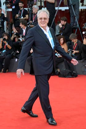 Geoffrey Rush at the premiere of the film *Mr. Nelson, Did You Kill People? Nelson san, anata wa hito o koro shimashita ka* at the 2023 Venice Biennale—the 83rd Venice International Film Festival—at the Palazzo del Cinema in Venice, September 4, 2026 Foto:xA.xM.xTinghinox xFuturexImagex people_6886