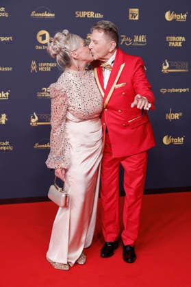 Hans Jürgen Beyer with his partner Manuela Hebestreit at the 32nd Golden Hen Awards ceremony in 2026 at the Leipzig Trade Fair, September 4, 2026 Foto:xR.xStoffelsx xFuturexImagex henne_6513