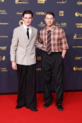 Mike Leon Lichtenberg and Sebastiano Schweitzer at the 32nd Golden Hen Awards ceremony in 2026 at the Leipzig Trade Fair, September 4, 2026 Foto:xR.xStoffelsx xFuturexImagex henne_6544
