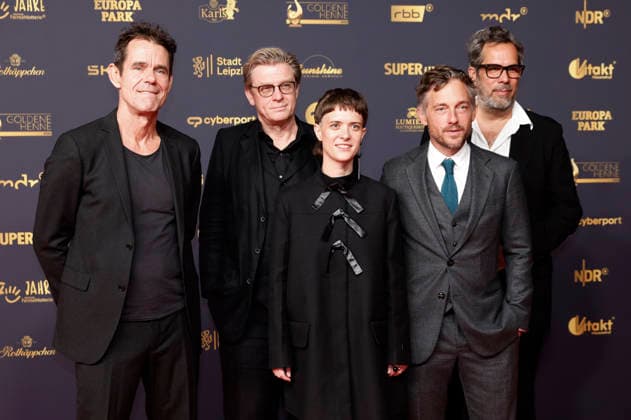 Tom Tykwer, Hendrik Handloegten, Liv Lisa Fries, Volker Bruch, and Achim von Borries at the 32nd Golden Hen Awards ceremony in 2026 at the Leipzig Trade Fair, September 4, 2026 Foto:xR.xStoffelsx xFuturexImagex henne_6601