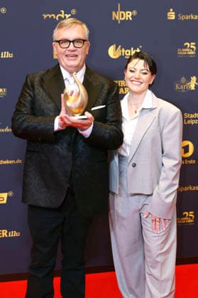 Hape Kerkeling and Tahnee Schaffarczyk at the 32nd Golden Hen Awards ceremony in 2026 at the Leipzig Trade Fair, September 4, 2026 Foto:xR.xStoffelsx xFuturexImagex henne_6659