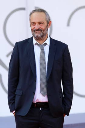Italy, Lido di Venezia, September 4, 2026 - The Red Carpet of 15 18 A Place To Heal Screening during the 83rd Venice International Film Festival Europe, Italy, Lido di Venezia, September 4, 2026: Cedric Kahn attends the 15 18 A Place To Heal red carpet during the 83rd Venice International Film Festival at Sala Grande on September 04, 2026 in Venice, Italy., Credit:Ottavia Da Re Sintesi Agenzia Sintesi Avalon Italy, Venice Copyright: xOttaviaxDaxRe Sintesix xAgenziaxSintesix xAvalonx 1130963202