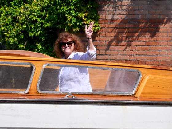 IPA88140628 - Venice, 83rd Venice International Film Festival 2026 - Day 4 - Arrivals at the Excelsior Hotel™s pier - Pictured: Susan Sarandon  Copyright: xManuelexMangiarottix xPoolxPhotoxEventsx08x 88140628