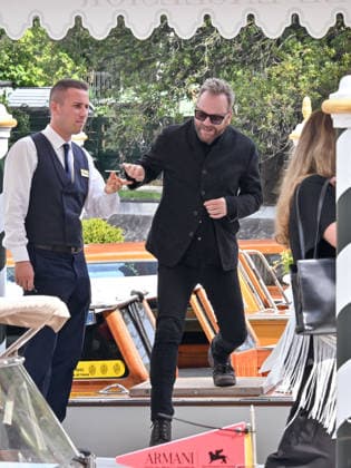 IPA88140640 - Venice, 83rd Venice International Film Festival 2026 - Day 4 - Arrivals at the Excelsior Hotel™s pier - Pictured: Kiefer Sutherland  Copyright: xManuelexMangiarottix xPoolxPhotoxEventsx08x 88140640