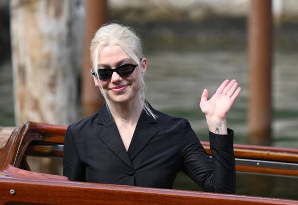 September 5, 2026, Venice, ITALY: US singer-songwriter Phoebe Bridgers arrives at the Lido Beach for the Venice International Film Festival, in Venice, Italy, 05 September 2026. The 83rd edition of the Venice Film Festival runs from 02 to 12 September 2026. ANSA ETTORE FERRARI Venice ITALY  - ZUMAa110 20260905_zaf_a110_027 Copyright: xEttorexFerrarix