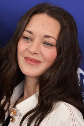 83rd Venice Film Festival Photocall with Marion Cotillard 83rd Venice Film Festival Venice International Film Festival Marion Cotillard attends the BIENNALE COLLEGE CINEMA 15th Edition photocall Photos by Thomas Bohlen Starface 459423 September 5, 2026 Venice Italy  Copyright: xThomasxBohlenx STAR_459423_003