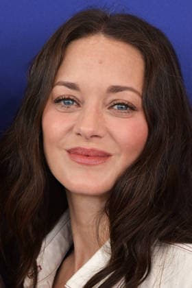 83rd Venice Film Festival Photocall with Marion Cotillard 83rd Venice Film Festival Venice International Film Festival Marion Cotillard attends the BIENNALE COLLEGE CINEMA 15th Edition photocall Photos by Thomas Bohlen Starface 459423 September 5, 2026 Venice Italy  Copyright: xThomasxBohlenx STAR_459423_007