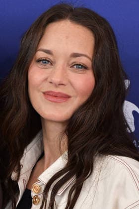 83rd Venice Film Festival Photocall with Marion Cotillard 83rd Venice Film Festival Venice International Film Festival Marion Cotillard attends the BIENNALE COLLEGE CINEMA 15th Edition photocall Photos by Thomas Bohlen Starface 459423 September 5, 2026 Venice Italy  Copyright: xThomasxBohlenx STAR_459423_008