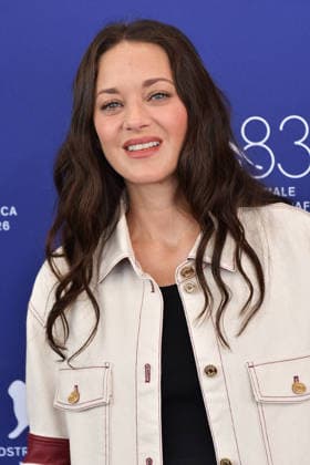 83rd Venice Film Festival Photocall with Marion Cotillard 83rd Venice Film Festival Venice International Film Festival Marion Cotillard attends the BIENNALE COLLEGE CINEMA 15th Edition photocall Photos by Thomas Bohlen Starface 459423 2026 09 05 Venice Italy  Copyright: xThomasxBohlenx STAR_459423_017