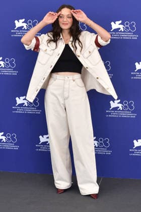 83rd Venice Film Festival Photocall with Marion Cotillard 83rd Venice Film Festival Venice International Film Festival Marion Cotillard attends the BIENNALE COLLEGE CINEMA 15th Edition photocall Photos by Thomas Bohlen Starface 459423 2026 09 05 Venice Italy  Copyright: xThomasxBohlenx STAR_459423_020