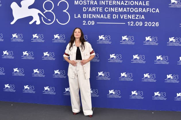 83rd Venice Film Festival Photocall with Marion Cotillard 83rd Venice Film Festival Venice International Film Festival Marion Cotillard attends the BIENNALE COLLEGE CINEMA 15th Edition photocall Photos by Thomas Bohlen Starface 459423 2026 09 05 Venice Italy  Copyright: xThomasxBohlenx STAR_459423_021