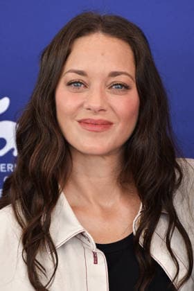83rd Venice Film Festival Photocall with Marion Cotillard 83rd Venice Film Festival Venice International Film Festival Marion Cotillard attends the BIENNALE COLLEGE CINEMA 15th Edition photocall Photos by Thomas Bohlen Starface 459423 2026 09 05 Venice Italy  Copyright: xThomasxBohlenx STAR_459423_034