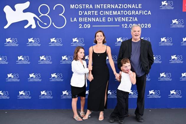 September 5, 2026, Venice, Rome, Italy: Sara Arneberg and Amos Gitai during the photocall for the film The Road to Jericho , 83rd Venice International Film Festival, Venice, 04 09 2026 Venice Italy  - ZUMAa289 20260905_zia_a289_028 Copyright: xMariaxLauraxAntonellix xAgfx