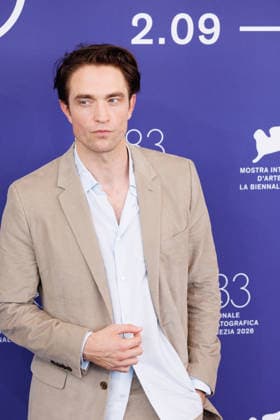 News - Primetime Photocall - The 83rd Venice International Film Festival VENICE, ITALY - SEPTEMBER 05: Robert Pattinson attends the Primetime Photocall during the 83rd Venice International Film Festival at Palazzo del Casino on September 05, 2026 in Venice, Italy. Photo: Cinzia Camela. Lido di Venezia Palazzo del Casino Italy Copyright: xCinziaxCamelax xLiveMediax LPN_2644063