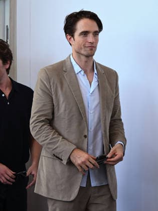 IPA88144235 - Venice, 83rd Venice International Film Festival 2026 - Day 4 - PRIMETIME photocall - Pictured: Robert Pattinson  Copyright: xAlbertoxTerenghix xPoolxPhotoxEventsx08x 88144235
