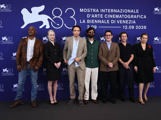 IPA88144256 - Venice, 83rd Venice International Film Festival 2026 - Day 4 - PRIMETIME photocall - Pictured: Bokeem Woodbine, Phoebe Bridgers, Robert Pattinson, Ajon Singh, Lance Oppenheim, Skyler Gisondo, and Merritt Wever  Copyright: xAlbertoxTerenghix xPoolxPhotoxEventsx08x 88144256