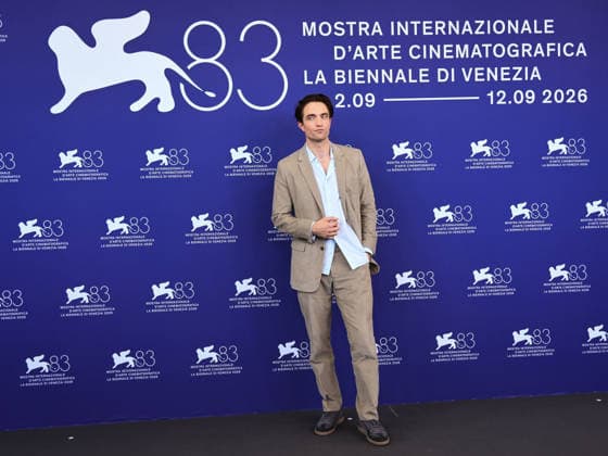 IPA88144317 - Venice, 83rd Venice International Film Festival 2026 - Day 4 - PRIMETIME photocall - Pictured: Robert Pattinson  Copyright: xAlbertoxTerenghix xPoolxPhotoxEventsx08x 88144317