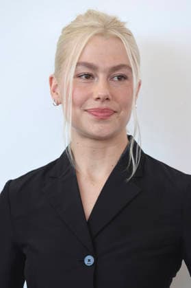 Phoebe Bridgers at the photocall for the movie *Primetime* at the 2026 Venice Biennale, the 83rd Venice International Film Festival, at the Palazzo del Casino in Venice, September 5, 2026 Foto:xD.xBedrosianx xFuturexImagex primetime_6920