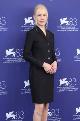 Phoebe Bridgers at the photocall for the movie *Primetime* at the 2026 Venice Biennale—the 83rd Venice International Film Festival—at the Palazzo del Casino in Venice, September 5, 2026 Foto:xD.xBedrosianx xFuturexImagex primetime_6926