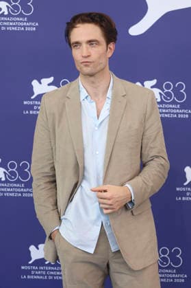 Robert Pattinson at the photocall for the movie *Primetime* at the 2026 Venice Biennale, the 83rd Venice International Film Festival, at the Palazzo del Casino in Venice, September 5, 2026 Foto:xD.xBedrosianx xFuturexImagex primetime_6964