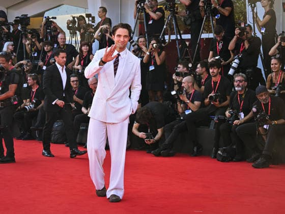 IPA88150222 - Venice, 83rd Venice International Film Festival 2026 - Night 4 - Primetime Red Carpet - Pictured: Robert Pattinson  Copyright: xManuelexMangiarottix xPoolxPhotoxEventsx08x 88150222