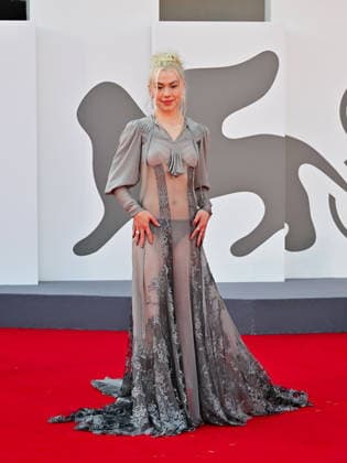 IPA88150184 - Venice, 83rd Venice International Film Festival 2026 - Night 4. Red carpet for the film Primetime. Pictured: Phoebe Bridgers  Copyright: xManuelexMangiarottix xPoolxPhotoxEventsx08x 88150184