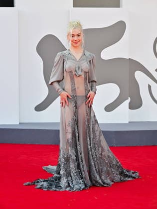 IPA88150192 - Venice, 83rd Venice International Film Festival 2026 - Night 4. Red carpet for the film Primetime. Pictured: Phoebe Bridgers  Copyright: xManuelexMangiarottix xPoolxPhotoxEventsx08x 88150192