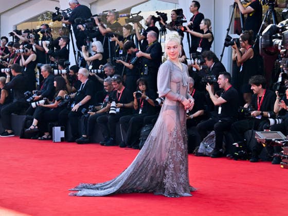 IPA88150174 - Venice, 83rd Venice International Film Festival 2026 - Night 4. Red Carpet for the film Primetime. Pictured: Phoebe Bridgers  Copyright: xManuelexMangiarottix xPoolxPhotoxEventsx08x 88150174