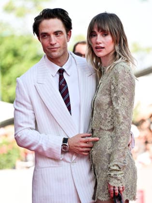 IPA88152156 - Venice, 83rd Venice International Film Festival 2026 - Night 4. Red Carpet for the film Primetime. Pictured: Robert Pattinson, Suki Waterhouse  Copyright: xSimonexComix xPoolxPhotoxEventsx08x 88152156