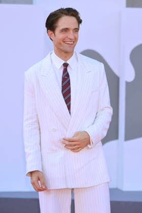 Robert Pattinson at the premiere of the film *Primetime* at the 2023 Venice Biennale—the 83rd Venice International Film Festival—at the Palazzo del Cinema in Venice, September 5, 2026 Foto:xD.xBedrosianx xFuturexImagex priemtime_prem_6968