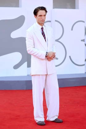 Robert Pattinson at the premiere of the film *Primetime* at the 2023 Venice Biennale—the 83rd Venice International Film Festival—at the Palazzo del Cinema in Venice, September 5, 2026 Foto:xD.xBedrosianx xFuturexImagex priemtime_prem_6971