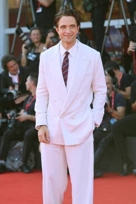 Robert Pattinson at the premiere of the film *Primetime* at the 2023 Venice Biennale—the 83rd Venice International Film Festival—at the Palazzo del Cinema in Venice, September 5, 2026 Foto:xD.xBedrosianx xFuturexImagex priemtime_prem_6963