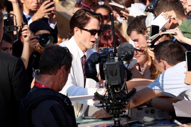 Robert Pattinson at the premiere of the film *Primetime* at the 2023 Venice Biennale—the 83rd Venice International Film Festival—at the Palazzo del Cinema in Venice, September 5, 2026 Foto:xD.xBedrosianx xFuturexImagex priemtime_prem_6996
