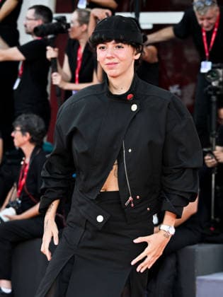 IPA88153627 - Venice, 83rd Venice International Film Festival 2026 - Night 4 - Red Carpet for the film It Will Happen Tonight. Pictured: Ariete, a singer whose stage name is Arianna Del Giaccio  Copyright: xSimonexComix xPoolxPhotoxEventsx08x 88153627
