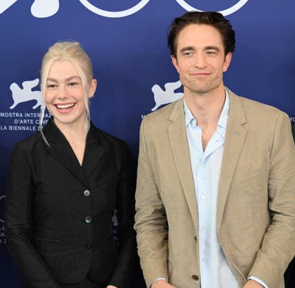 Cast at Primetime Photocall during the 83rd Venice International Film Festival at Palazzo del Casino Featuring: Phoebe Bridges and Robert Pattinson Where: Venice, Italy When: 05 Sep 2026 Credit: Cover Images EDITORIAL USE ONLY. NOT FOR USE BY NEWSPAPERS BASED IN THE UK. Copyright: xx coverimg55983137