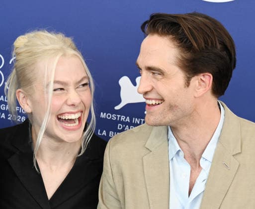 Cast at Primetime Photocall during the 83rd Venice International Film Festival at Palazzo del Casino Featuring: Phoebe Bridges and Robert Pattinson Where: Venice, Italy When: 05 Sep 2026 Credit: Cover Images EDITORIAL USE ONLY. NOT FOR USE BY NEWSPAPERS BASED IN THE UK. Copyright: xx coverimg55983143