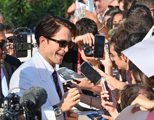 Red Carpet for the film Primetime at the 2026 Venice Film Festival Red Carpet for the film Primetime at the 2026 Venice Film Festival. 05 Sep 2026 Pictured: Robert Pattinson.  Copyright: xThexMegaxAgencyxMEGAx