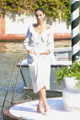 Esmeralda Pimentel arriving at the pier of the Hotel Excelsior at the 2026 Venice Biennale 83rd Venice International Film Festival Venice, September 5, 2026 Foto:xA.xM.xTinghinox xFuturexImagex pimentel_6902