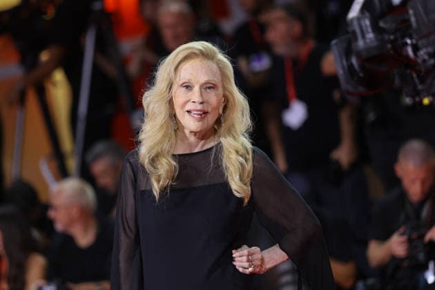 Venice 2026 Faye Dunaway NB Faye Dunaway attending the Kinéo Award Red carpet as part of the 83th Venice International Film Festival at the Lido in Venice, Italy on September 05, 2026. Photo by Nasser Berzane ABACAPRESS.COM Venice Italy  Copyright: xBerzanexNasser ABACAx