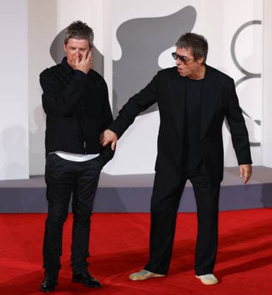 September 5, 2026, Venice Lido, Veneto, Italy: Neil Gallagher and Liam Gallagher are together on the red carpet ahead of the Premiere screening of the movie Oasis: Don t Look Back in Anger at the 83rd Venice Film Festival at Sala Grande in Venice Lido, Italy Venice Lido Italy  - ZUMAc179 20260905_zep_c179_269 Copyright: xMickaelxChavetx