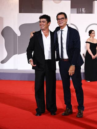 IPA88162068 - Venice, 83rd Venice International Film Festival 2026, Night 4 Red Carpet for Oasis: Don t Look Back in Anger. Pictured: Riccardo Scamarcio  Copyright: xAlbertoxTerenghi PoolxPhotoxEvenx xPoolxPhotoxEventsx08x 88162068